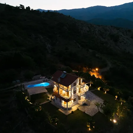 Villa Panorama Hills Entire