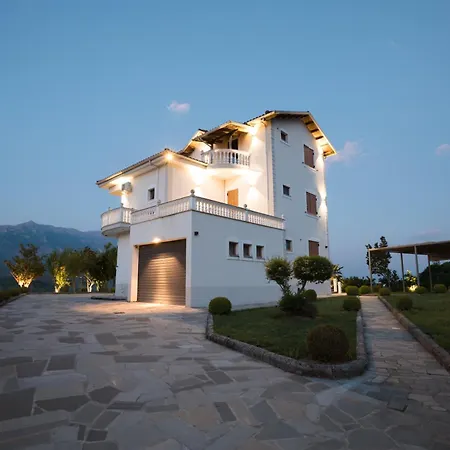 Villa Panorama Hills Entire Gjirokastër