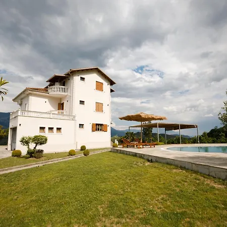 Villa Panorama Hills Entire *